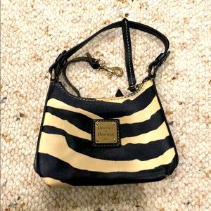 Dooney & Bourke Purse